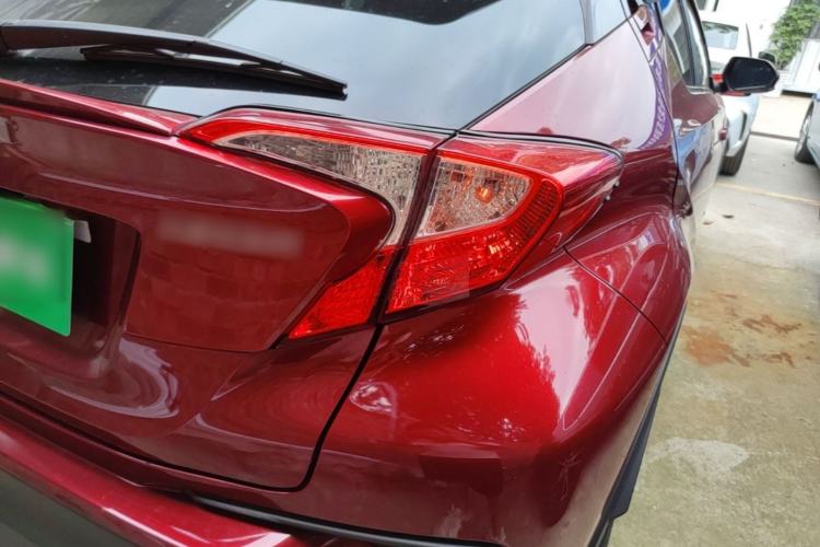 Used Toyota IZOA 2018 2.0L Yichi Version China VI Standard Right Rear Taillight