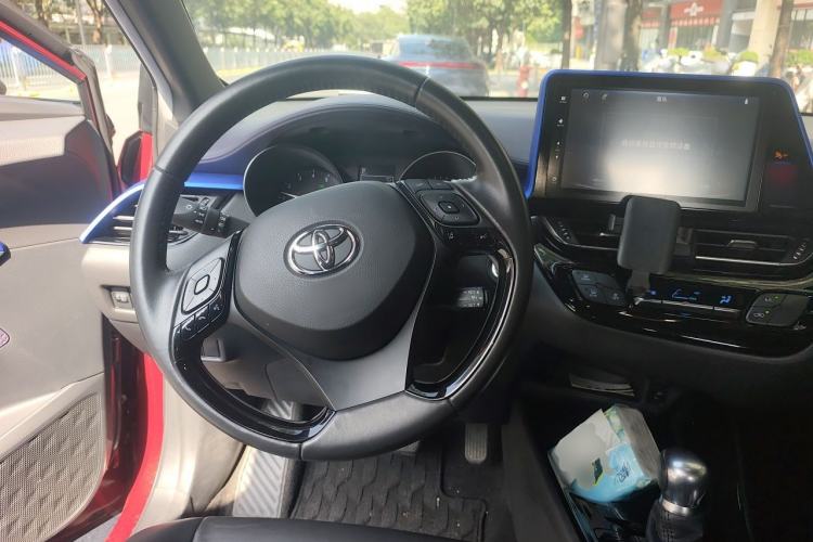 Used Toyota IZOA 2018 2.0L Yichi Version China VI Standard Steering Wheel