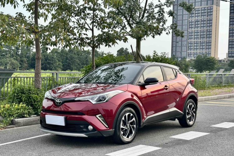 Used Toyota IZOA 2018 2.0L Yichi Edition China V Standard Guazi used car, China used car export, Used car for sale, Used cars, Cheapest cars for sale