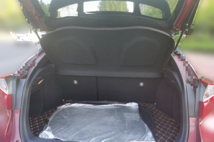 Used Toyota IZOA 2018 2.0L Yichi Version China VI Standard Trunk