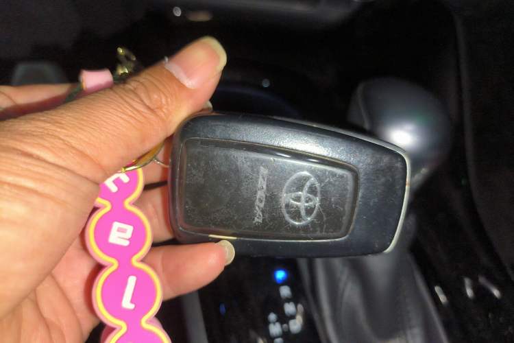 Used Toyota IZOA 2018 2.0L Yichi Edition China V Standard Vehicle Key