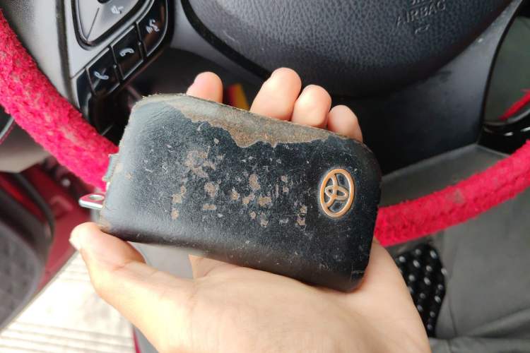 Used Toyota IZOA 2018 2.0L Yichi Version China VI Standard Vehicle Key