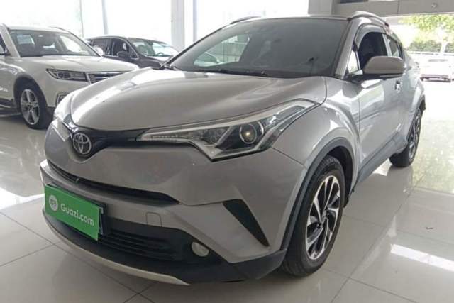 Used Toyota IZOA 2018 2.0L Yichi Version China VI Standard