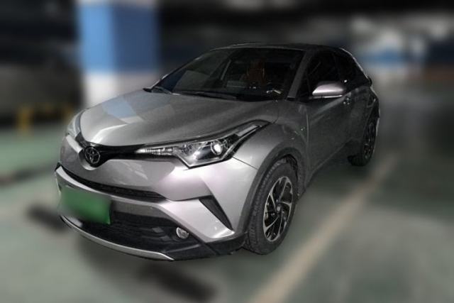 Used Toyota IZOA 2018 2.0L Yichi Version China VI Standard
