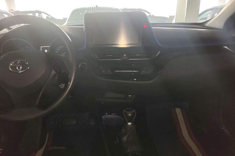 Used Toyota IZOA 2018 2.0L Yichi Edition China V Standard Audio And AC Panel