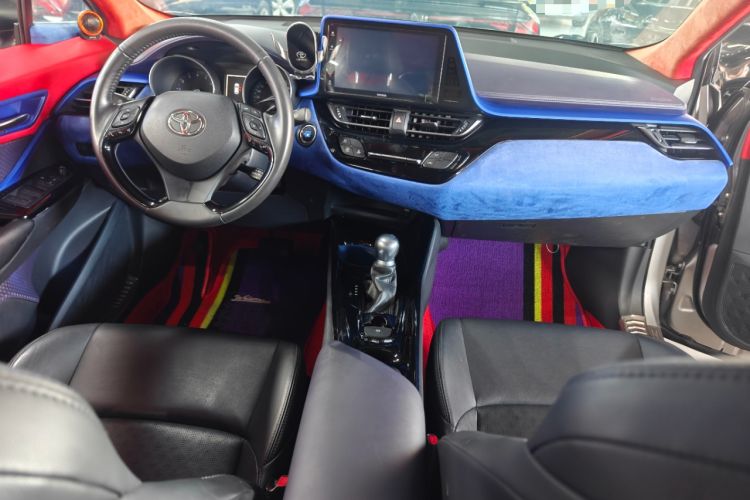 Used Toyota IZOA 2018 2.0L Yichi Edition China V Standard Center Console