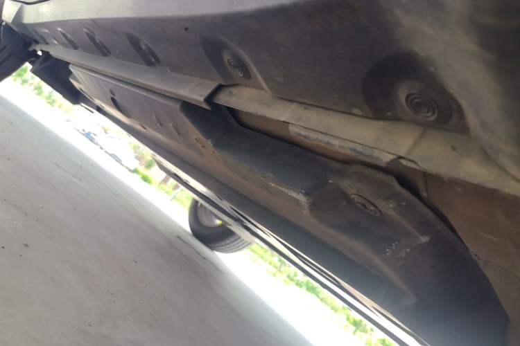 Used Toyota IZOA 2018 2.0L Yichi Edition China V Standard Chassis Front Right