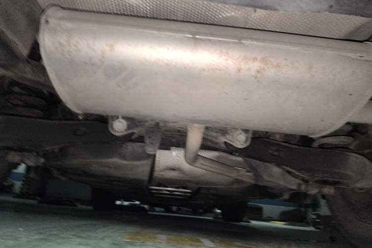 Used Toyota IZOA 2018 2.0L Yichi Version China VI Standard Chassis Rear
