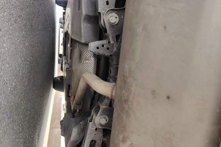 Used Toyota IZOA 2018 2.0L Yixuan Sunroof Version China VI Standard Chassis Rear