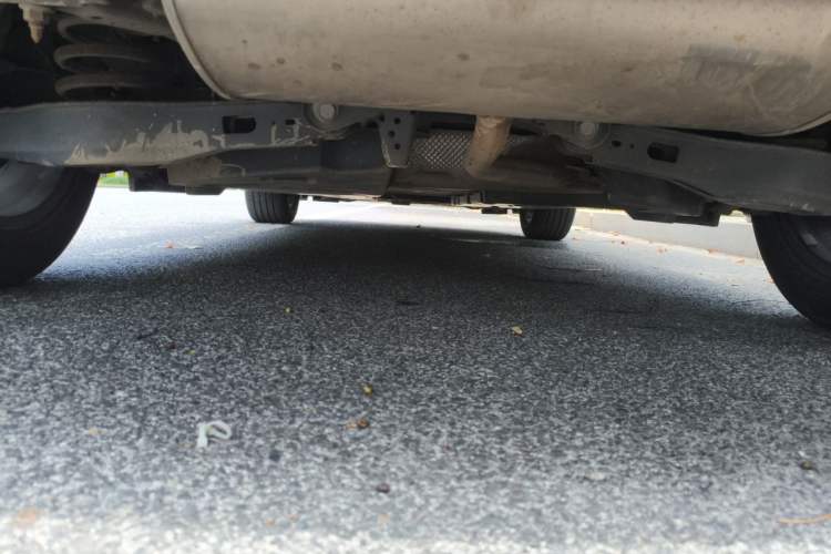 Used Toyota IZOA 2018 2.0L Yichi Version China VI Standard Chassis Rear