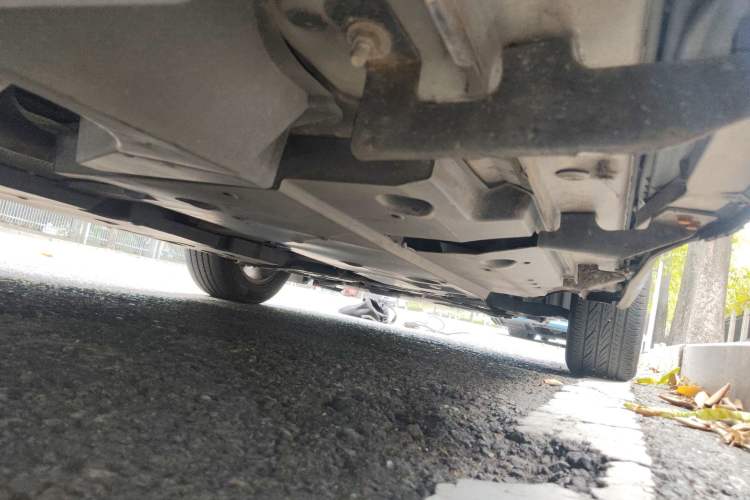 Used Toyota IZOA 2018 2.0L Yichi Edition China V Standard Chassis Rear Right