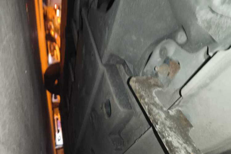 Used Toyota IZOA 2018 2.0L Yichi Version China VI Standard Chassis Rear Right