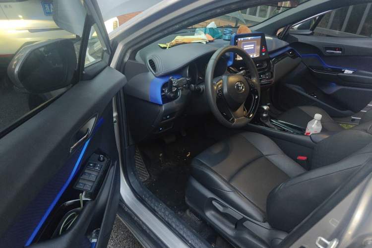 Used Toyota IZOA 2018 2.0L Yichi Edition China V Standard Driver Seat