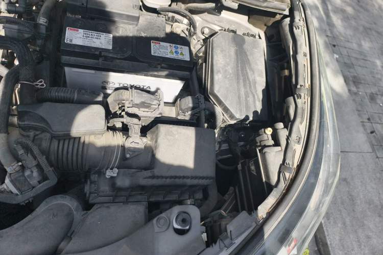 Used Toyota IZOA 2018 2.0L Yichi Version China VI Standard Engine Bay Left