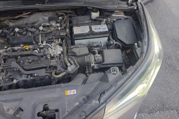 Used Toyota IZOA 2018 2.0L Yichi Edition China V Standard Engine Bay Left