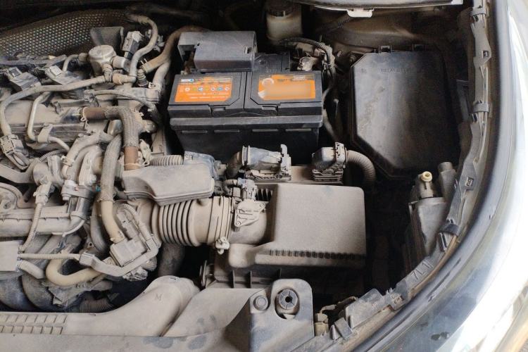 Used Toyota IZOA 2018 2.0L Yichi Edition China V Standard Engine Bay Left