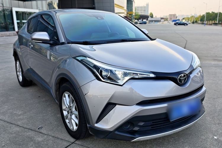 Used Toyota IZOA 2018 2.0L Yidong Version China V Standard Exterior 1