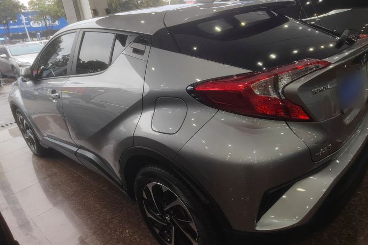 Used Toyota IZOA 2018 2.0L Yichi Version China VI Standard Exterior 2