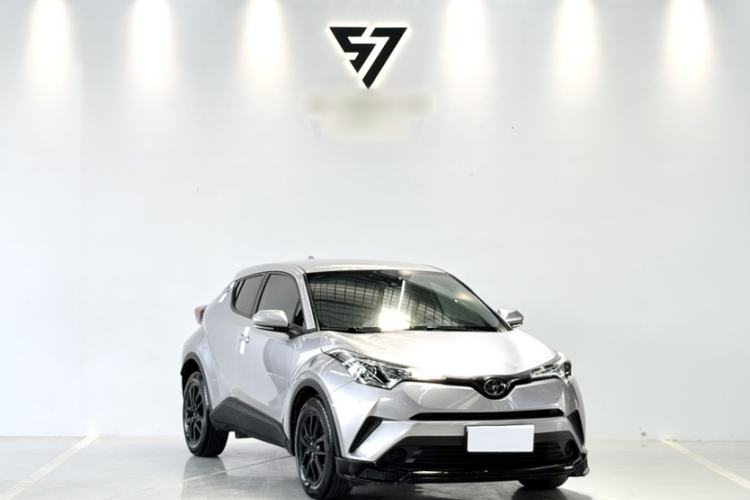 Used Toyota IZOA 2018 2.0L Yidong Version China V Standard Exterior 2