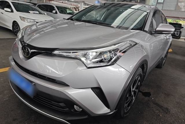 Used Toyota IZOA 2018 2.0L Yichi Edition China V Standard