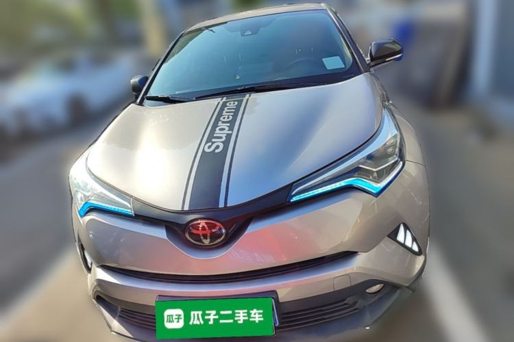 Used Toyota IZOA 2018 2.0L Yixuan Sunroof Version China V Standard Front