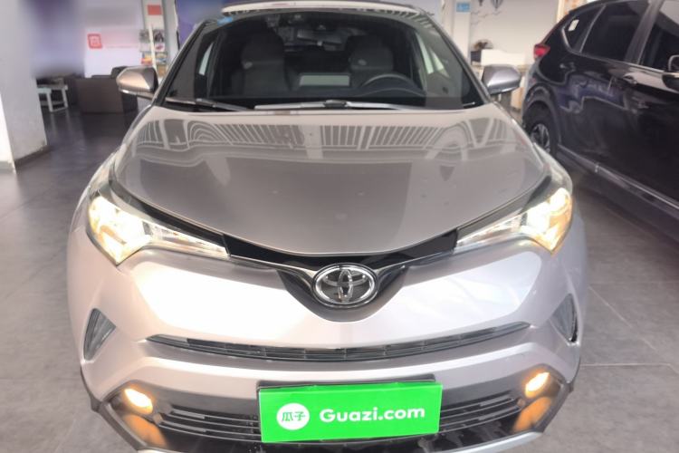 Used Toyota IZOA 2018 2.0L Yichi Edition China V Standard Front