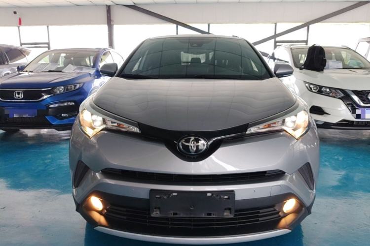 Used Toyota IZOA 2018 2.0L Yichi Edition China V Standard Front