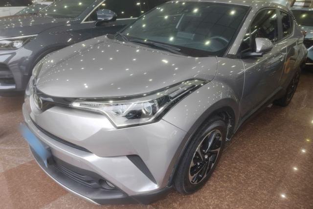 Used Toyota IZOA 2018 2.0L Yichi Version China VI Standard