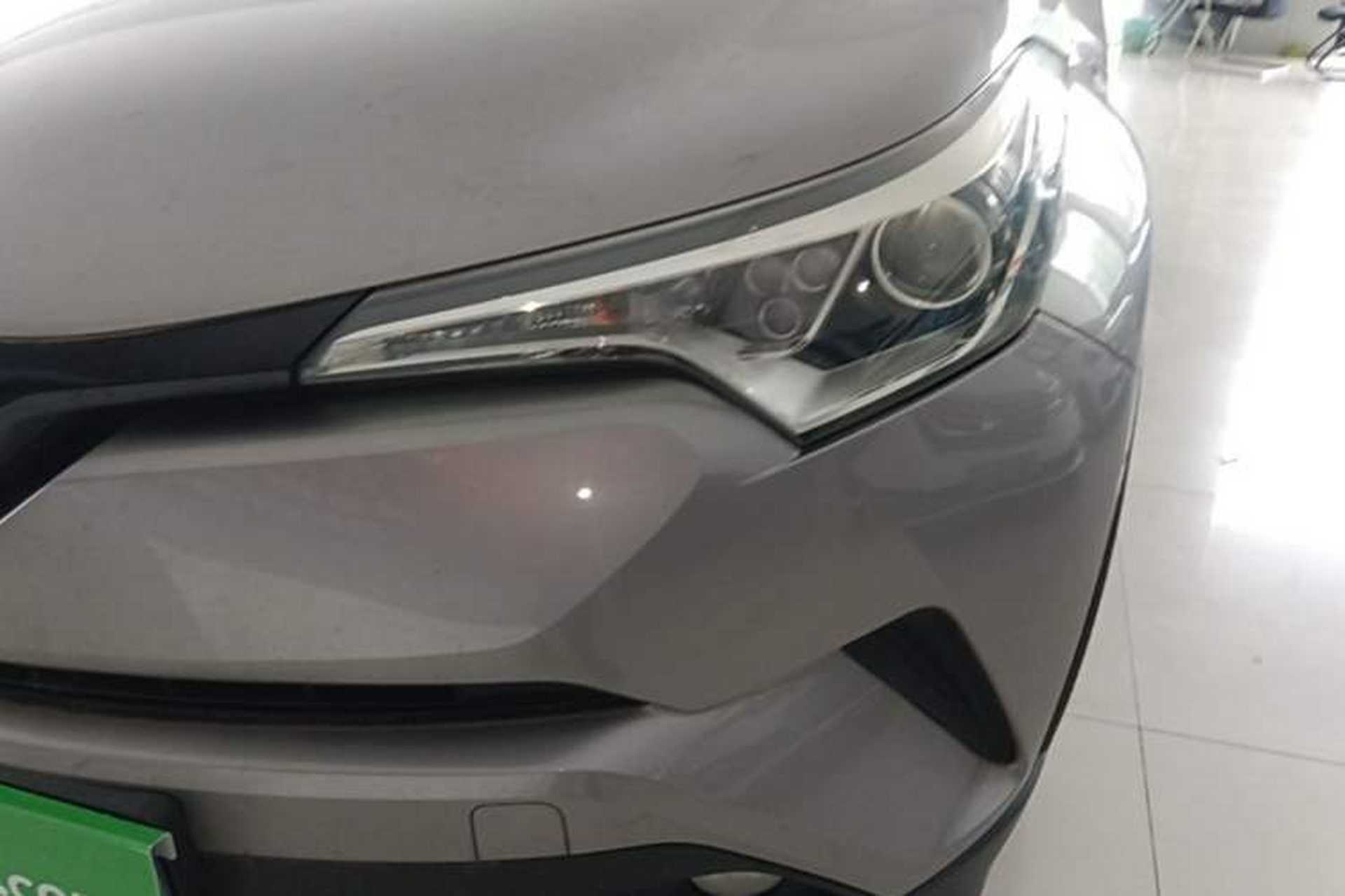 Used Toyota IZOA 2018 2.0L Yichi Version China VI Standard Left Front Headlight