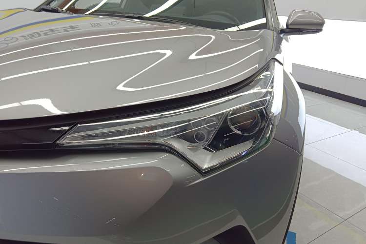 Used Toyota IZOA 2018 2.0L Yichi Version China VI Standard Left Front Headlight