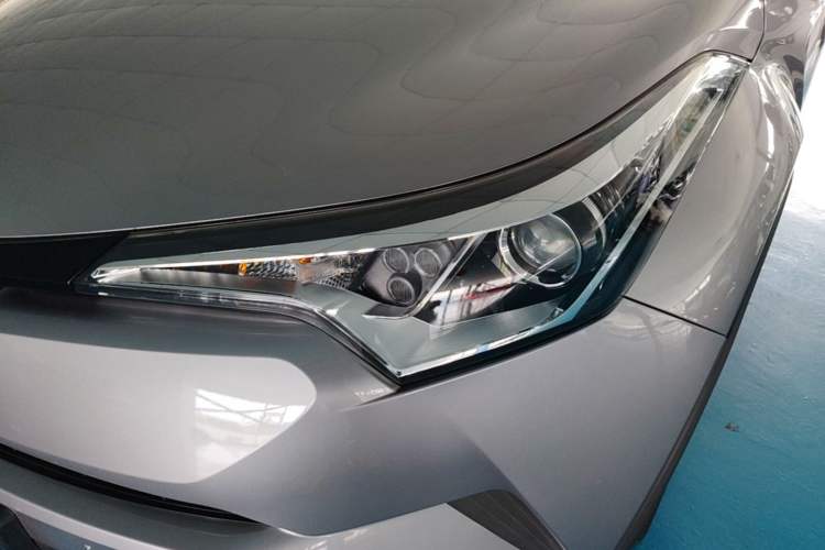 Used Toyota IZOA 2018 2.0L Yichi Edition China V Standard Left Front Headlight