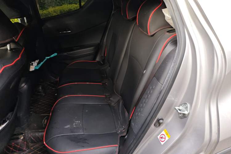 Used Toyota IZOA 2018 2.0L Yidong Version China V Standard Left Rear Seat