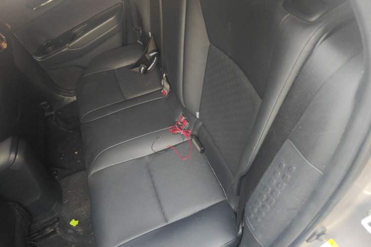 Used Toyota IZOA 2018 2.0L Yichi Edition China V Standard Left Rear Seat