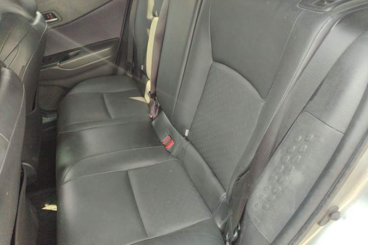 Used Toyota IZOA 2018 2.0L Yichi Version China VI Standard Left Rear Seat
