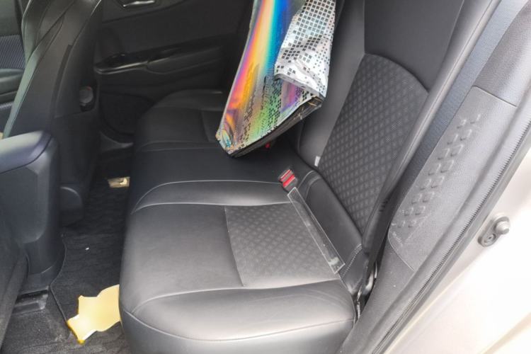 Used Toyota IZOA 2018 2.0L Yichi Version China VI Standard Left Rear Seat