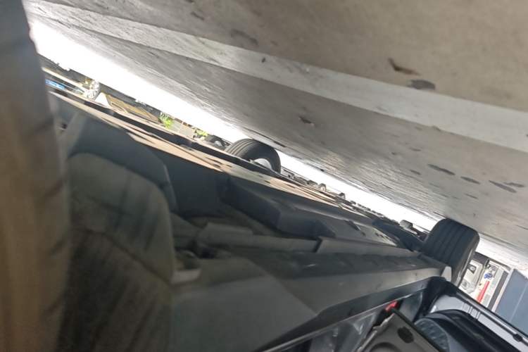 Used Toyota IZOA 2018 2.0L Yichi Version China VI Standard Left Side Sill