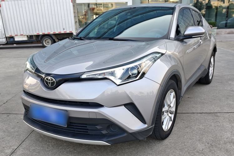 Ojetý Toyota IZOA 2018 2.0L Yidong Version China V Standard Guazi used car, China used car export, Used car for sale, Used  cars, Cheapest cars for sale