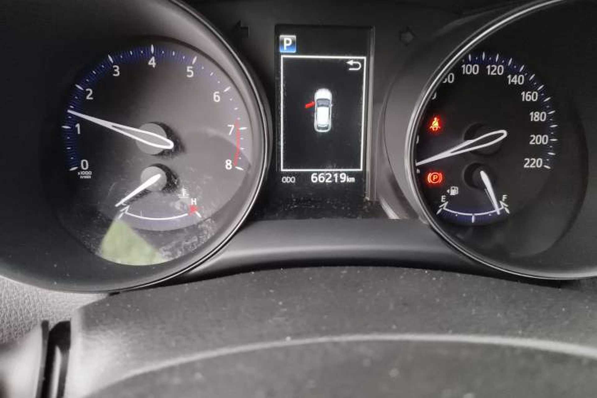 Used Toyota IZOA 2018 2.0L Yichi Version China VI Standard Odometer Close Up