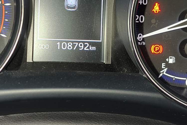 Used Toyota IZOA 2018 2.0L Yichi Edition China V Standard Odometer Close Up