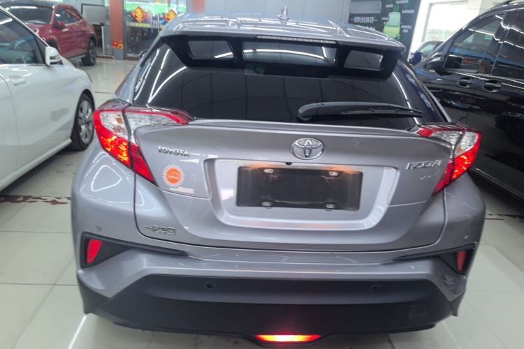 Used Toyota IZOA 2018 2.0L Yichi Version China VI Standard Rear