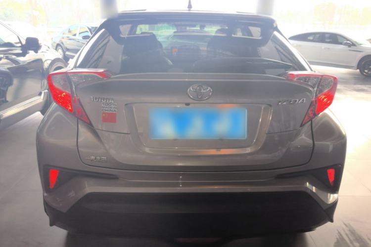 Used Toyota IZOA 2018 2.0L Yichi Edition China V Standard Rear
