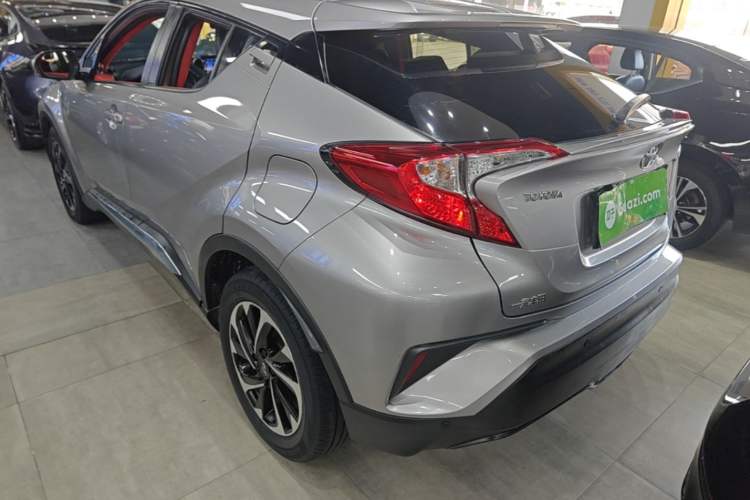 Used Toyota IZOA 2018 2.0L Yichi Edition China V Standard Rear Left 45 Deg