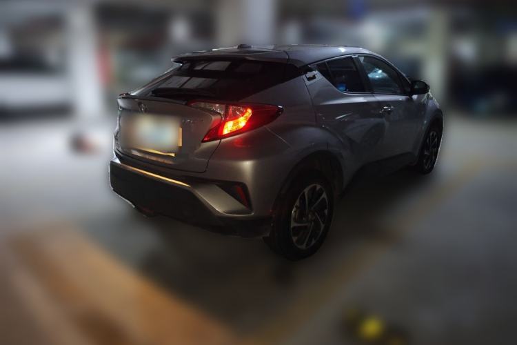 Used Toyota IZOA 2018 2.0L Yichi Version China VI Standard Rear Right 45 Deg