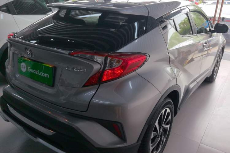 Used Toyota IZOA 2018 2.0L Yichi Version China VI Standard Rear Right 45 Deg