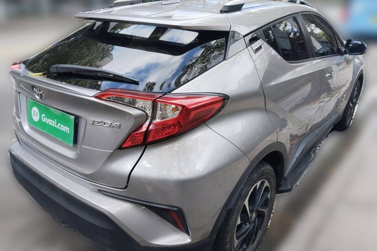 Used Toyota IZOA 2018 2.0L Yichi Edition China V Standard Rear Right 45 Deg