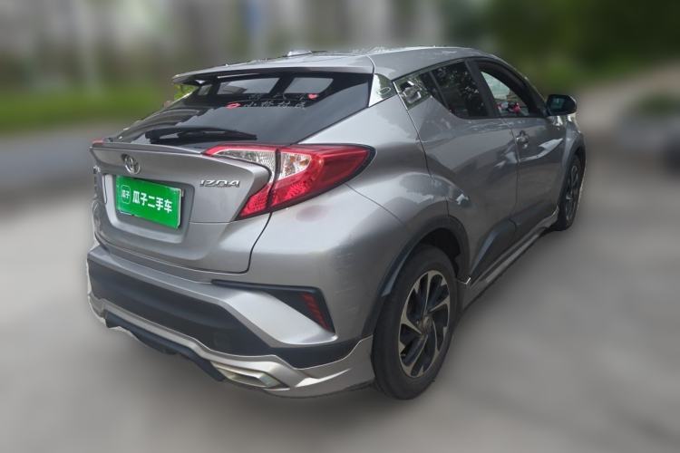 Used Toyota IZOA 2018 2.0L Yichi Edition China V Standard Rear Right 45 Deg