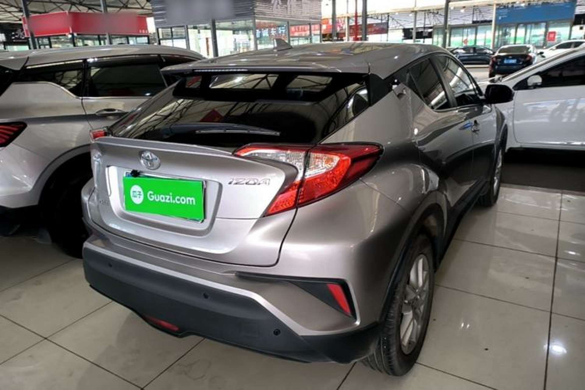 Used Toyota IZOA 2018 2.0L Yidong Version China V Standard Rear Right 45 Deg