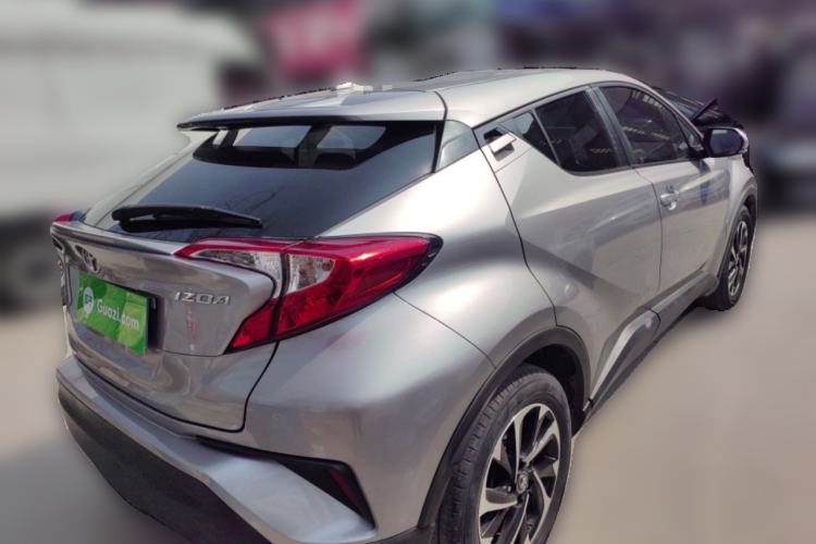 Used Toyota IZOA 2018 2.0L Yichi Version China VI Standard Rear Right 45 Deg