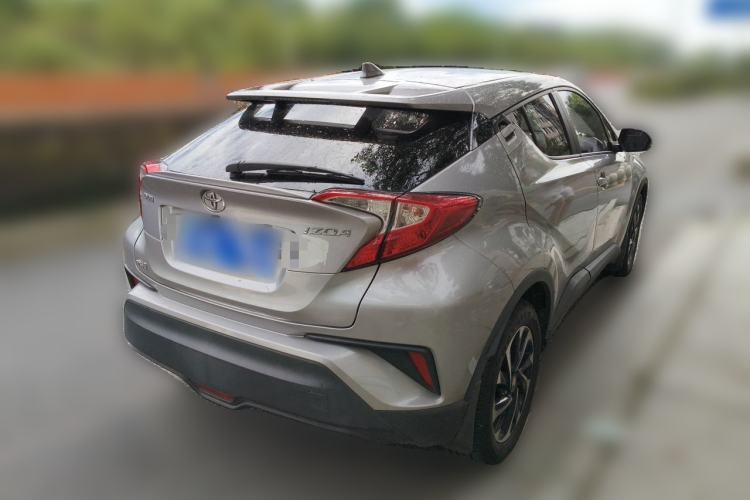 Used Toyota IZOA 2018 2.0L Yichi Edition China V Standard Rear Right 45 Deg