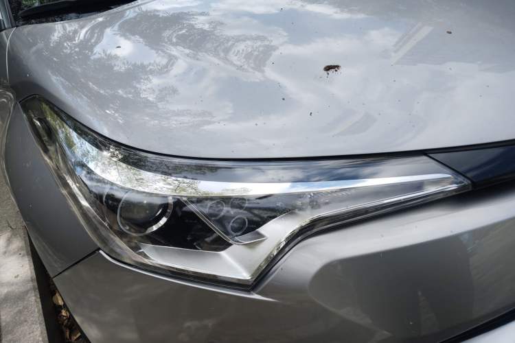 Used Toyota IZOA 2018 2.0L Yichi Edition China V Standard Right Front Headlight